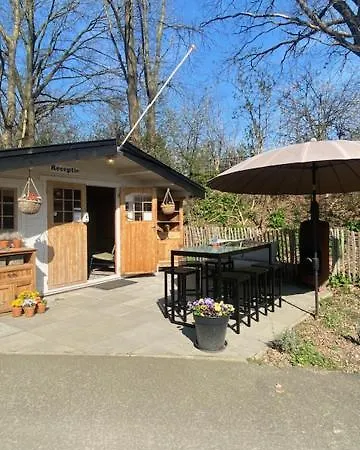 Camping Caravan Op Camping T Kopske In Den Hout