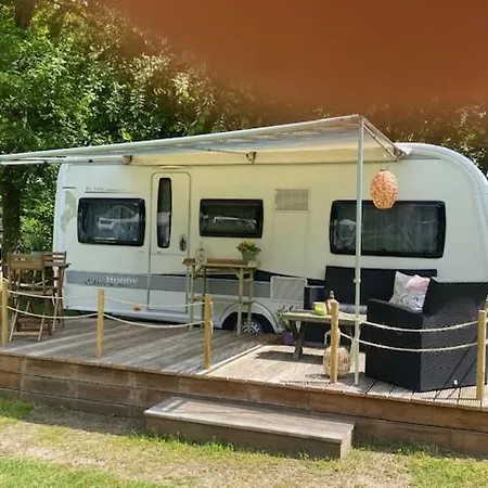 Caravan Op Camping T Kopske In